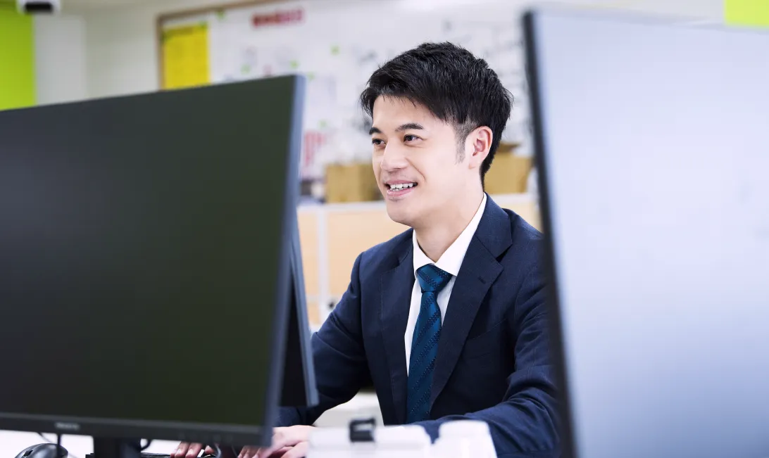 仕事を続けながらの転職活動前提